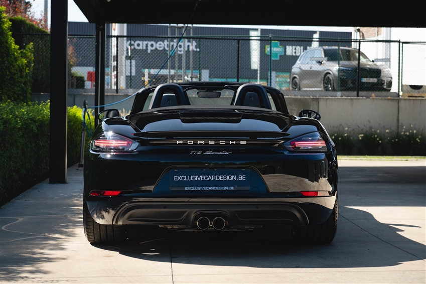 Porsche 718 Boxster